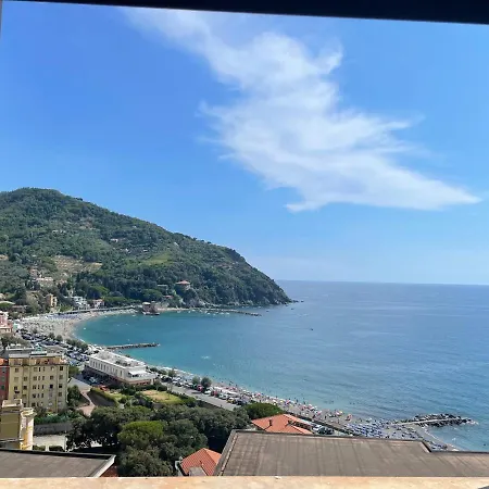 Ocean View Flat With Wi-fi, Ac And Elevator To Town Lägenhet Levanto