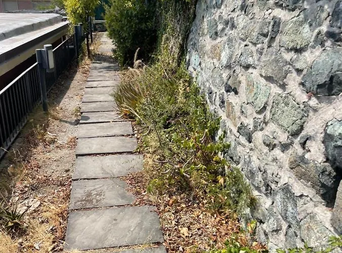 Ocean View Flat With Wi-fi, Ac And Elevator To Town 아파트