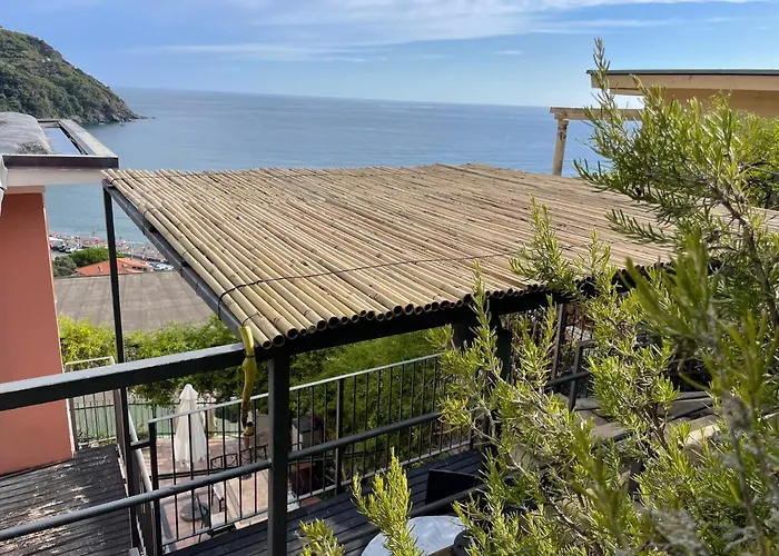 Ocean View Flat With Wi-fi, Ac And Elevator To Town * Levanto