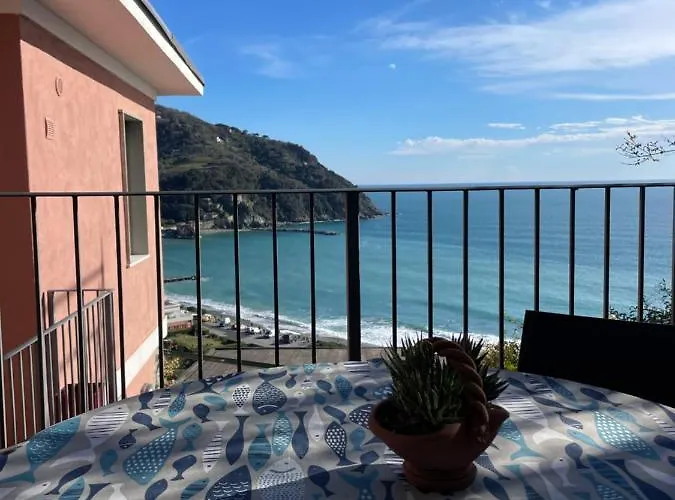 Apartman Ocean View Flat With Wi-fi, Ac And Elevator To Town